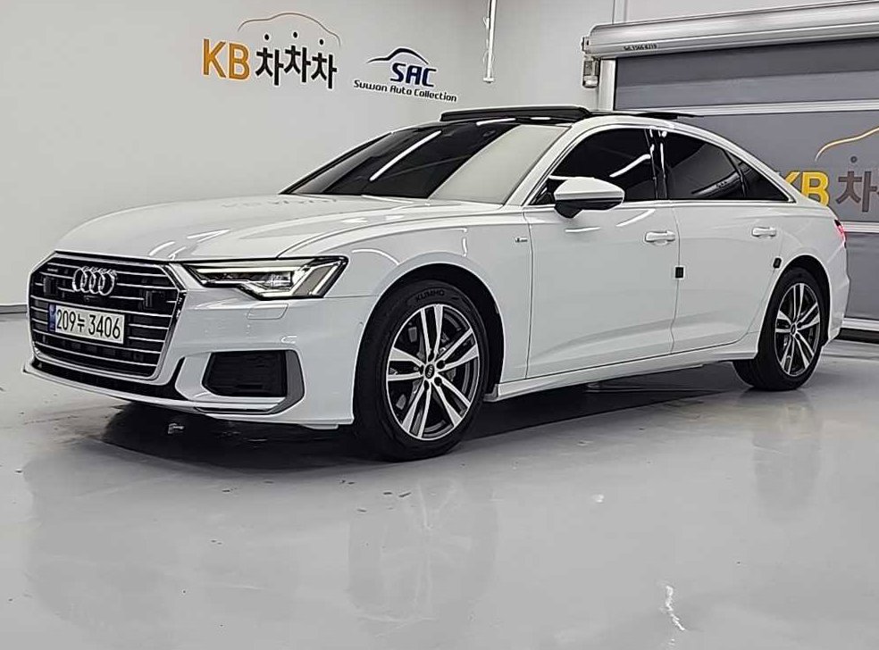 아우디 A6 45 TFSI 콰트로 프리미엄