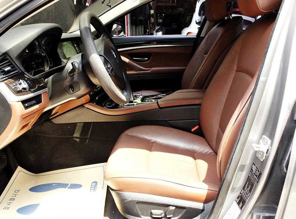 BMW 5시리즈 520d 사진 5