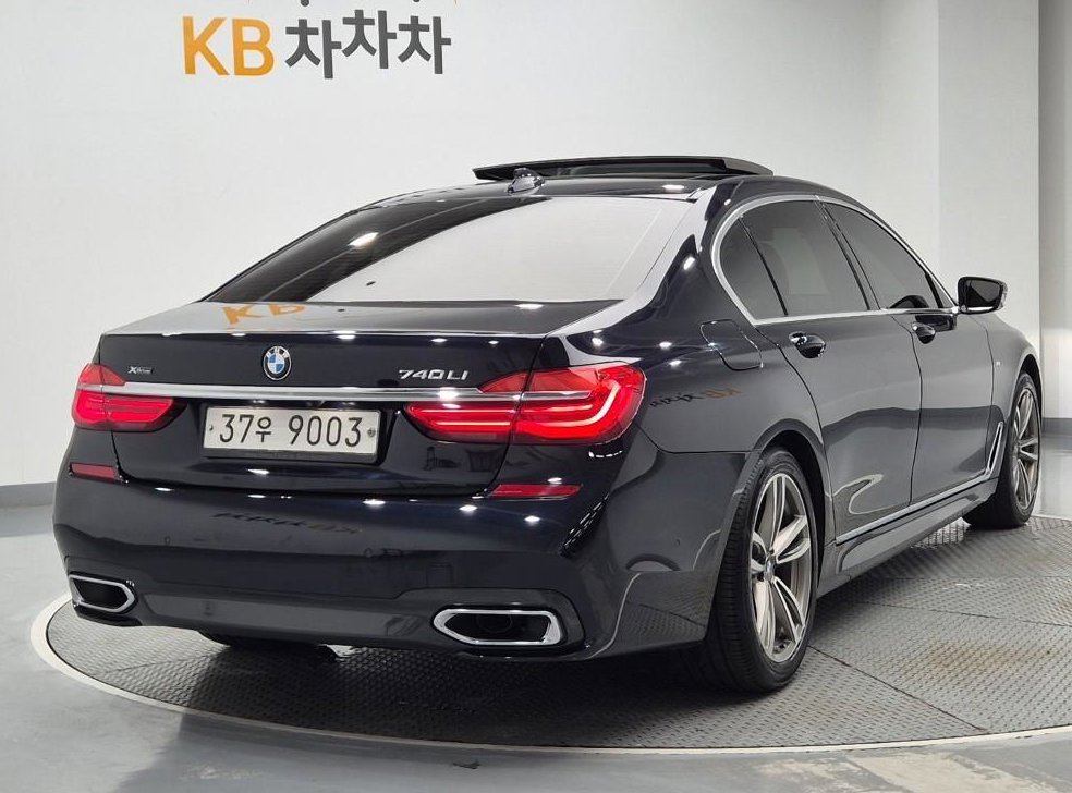 BMW 7시리즈 740Li xDrive M SPORT 스포츠 사진 3
