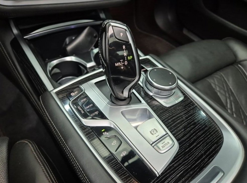BMW 7시리즈 740Li xDrive M SPORT 스포츠 사진 8