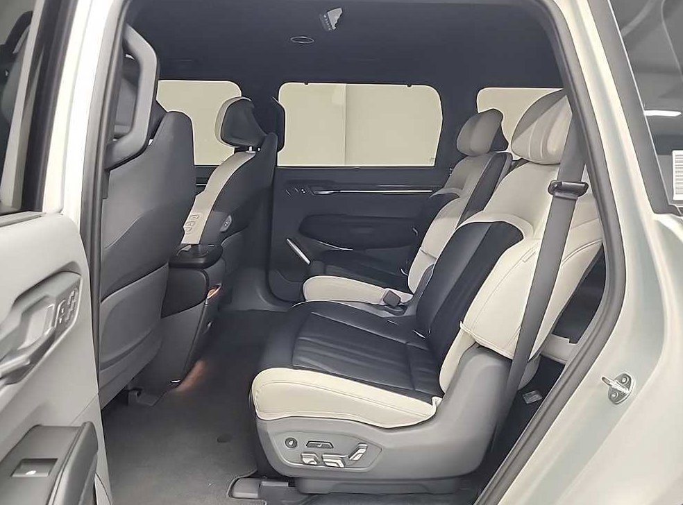 기아 EV9 롱레인지 4WD 사진 12