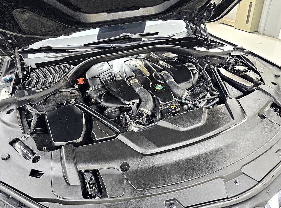 BMW 7시리즈 750Li xDrive 사진 6