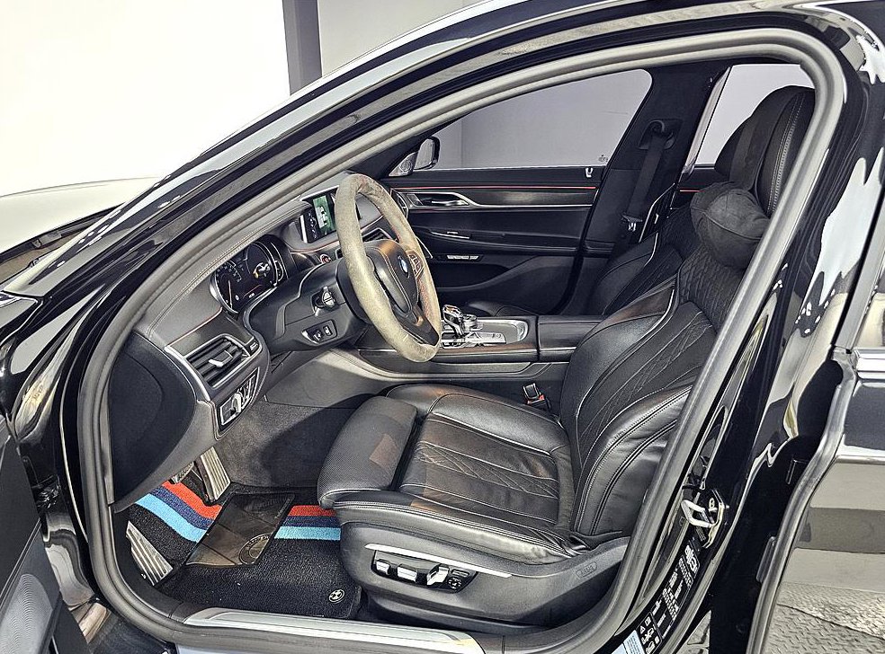 BMW 7시리즈 750Li xDrive 사진 8