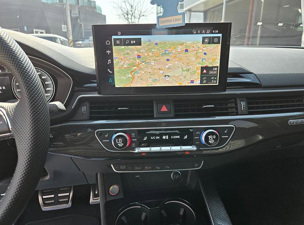 아우디 S4 3.0 TFSI 콰트로 사진 10