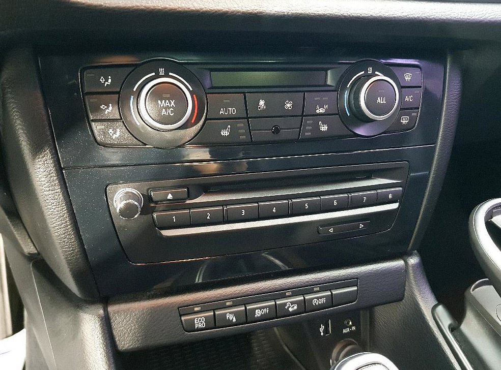 BMW X1 xDrive 20d 4WD 사진 12