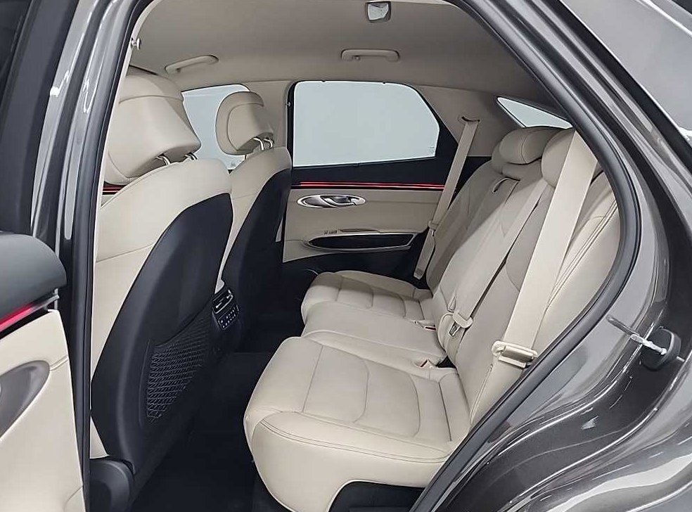 제네시스 GV70 2.5T 가솔린 AWD 사진 12