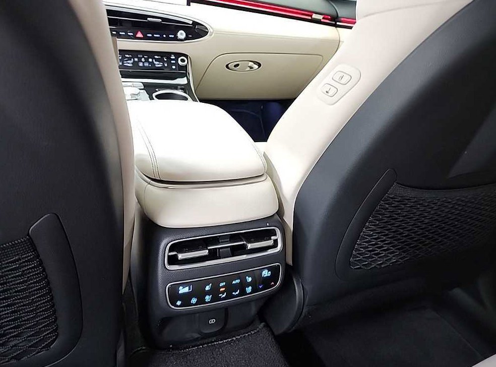 제네시스 GV70 2.5T 가솔린 AWD 사진 13