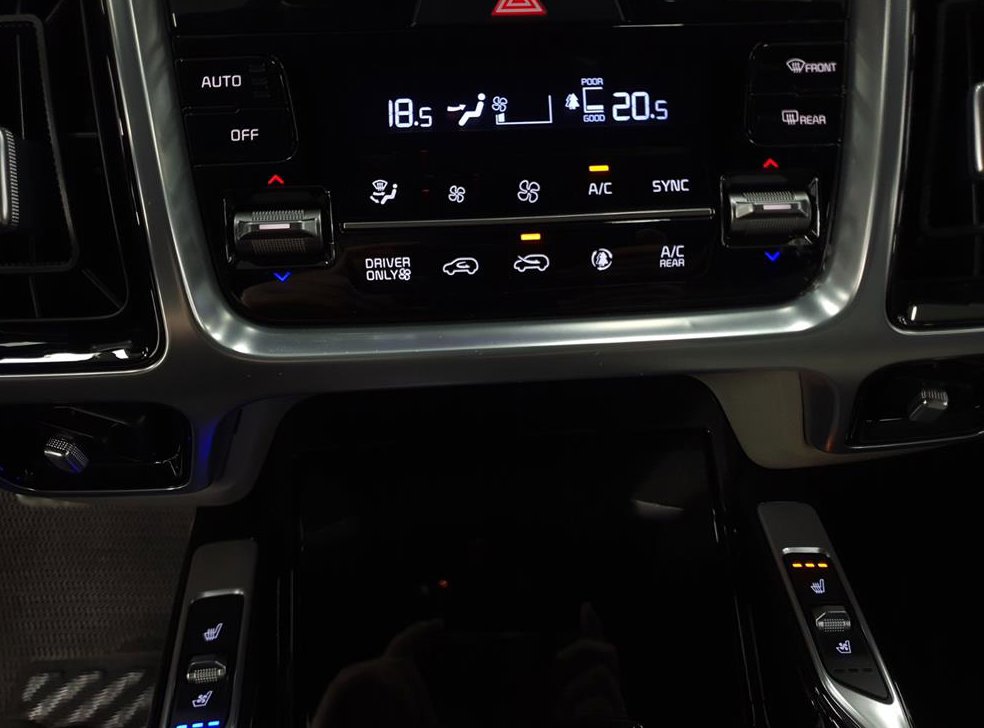 기아 쏘렌토 HEV 1.6 4WD 그래비티 사진 17