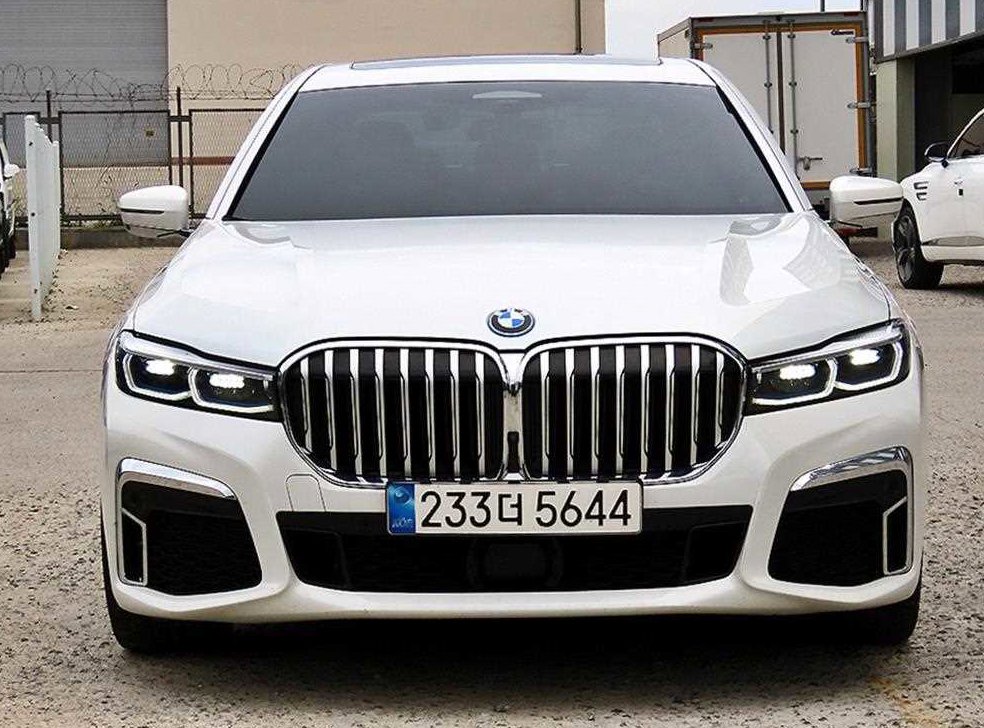 BMW 7시리즈 745e i퍼포먼스 M스포츠