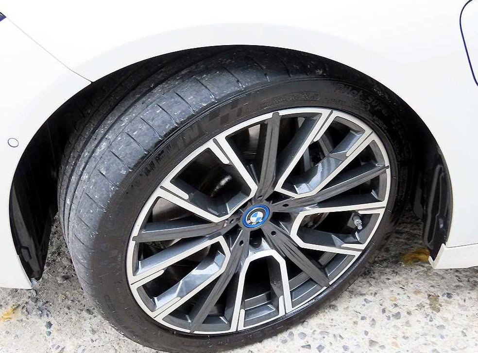 BMW 7시리즈 745e i퍼포먼스 M스포츠 사진 20