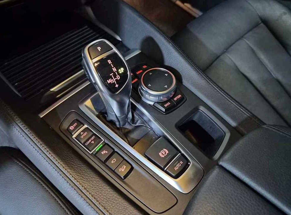 BMW X6 xDrive 30d 사진 11