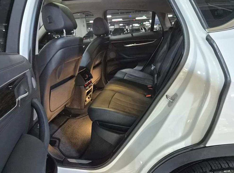 BMW X6 xDrive 30d 사진 7