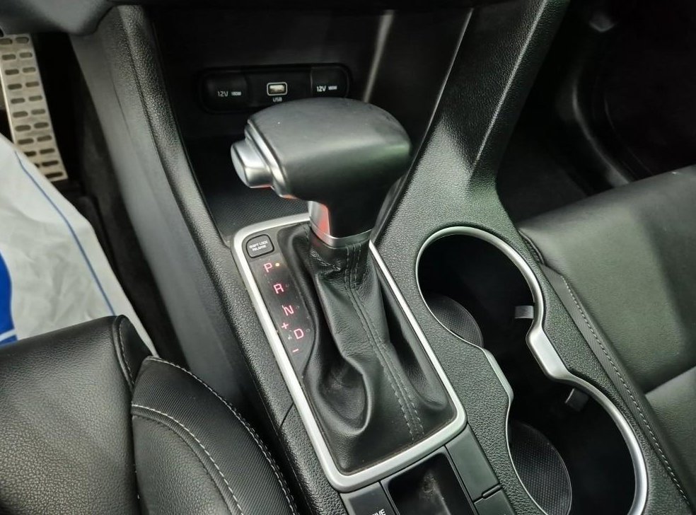 기아 스포티지 1.6 디젤 2WD 사진 8