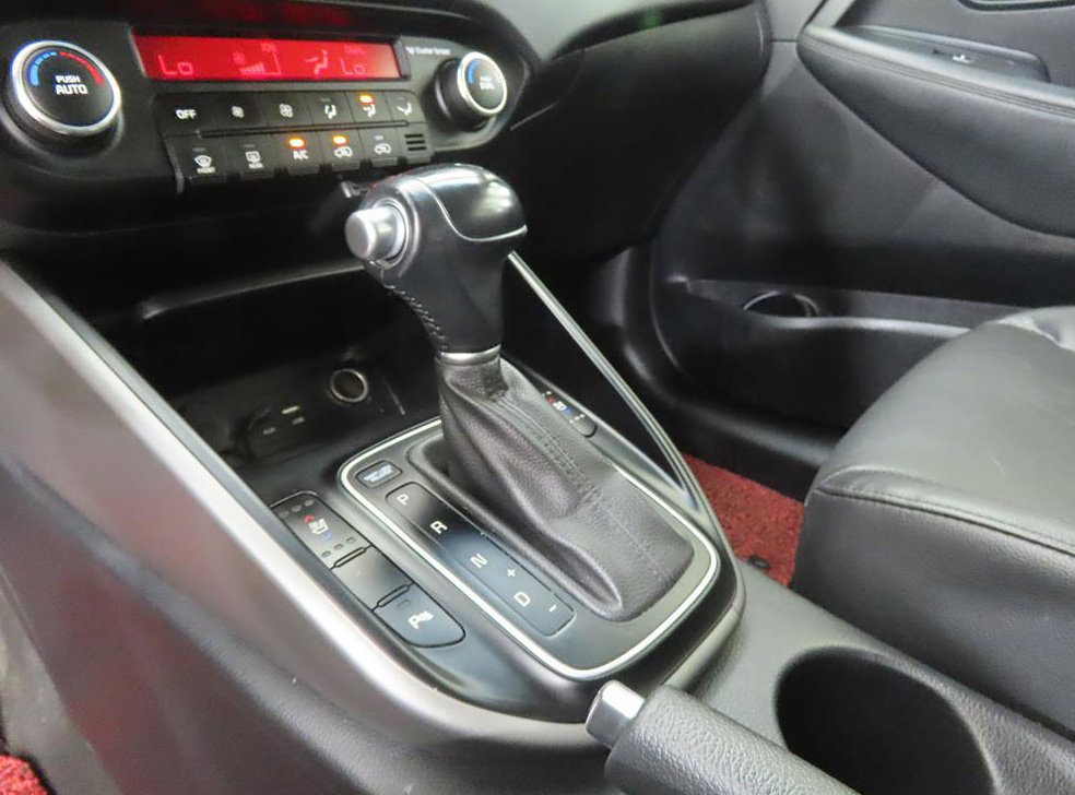 기아 카렌스 1.7 VGT 프레스티지 사진 11