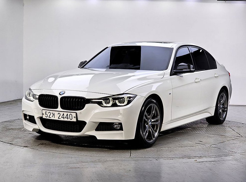 BMW 3시리즈 320d M 스포츠 쉐도우