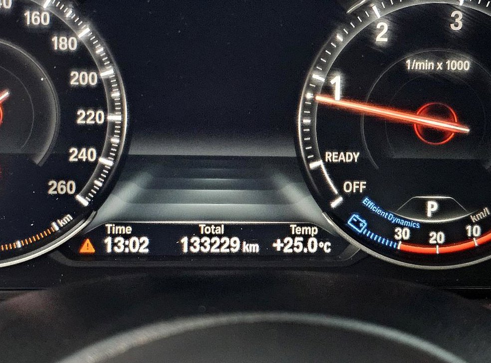BMW 3시리즈 320d M 스포츠 쉐도우 사진 7