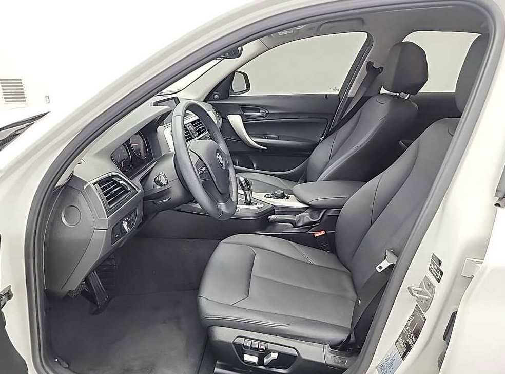 BMW 1시리즈 118d 스포츠 사진 11
