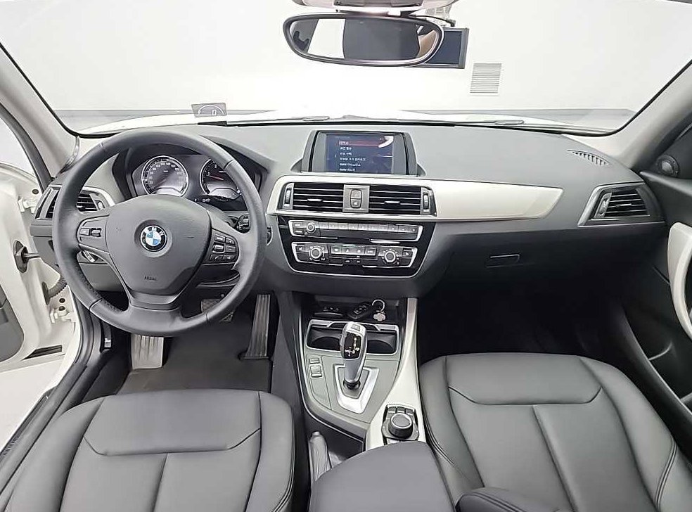 BMW 1시리즈 118d 스포츠 사진 7