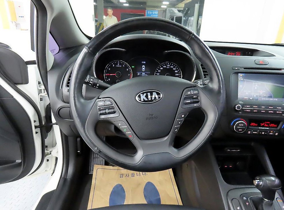 기아 K3 1.6 GDI 트렌디 사진 9