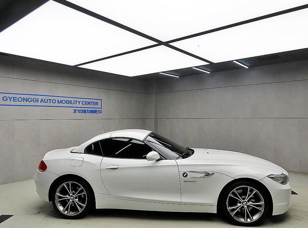 BMW Z4 sDrive 28i 사진 2