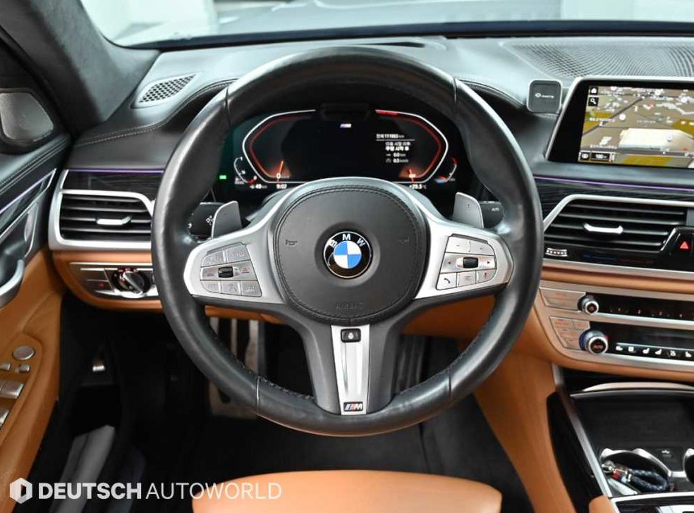 BMW 7시리즈 730d xDrive M 스포츠 사진 13