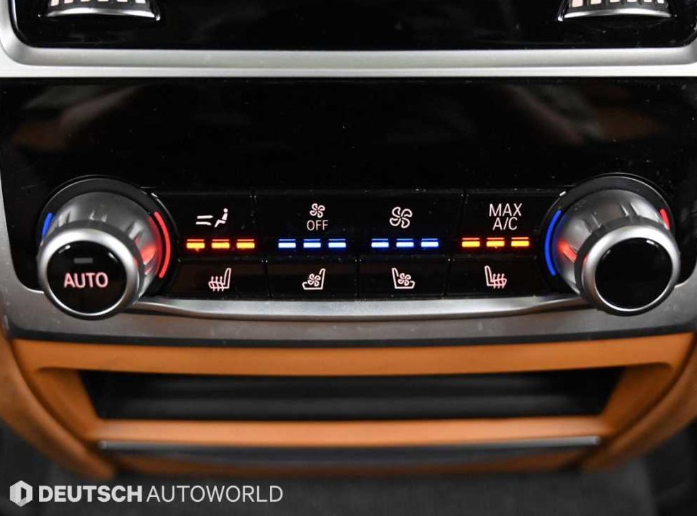 BMW 7시리즈 730d xDrive M 스포츠 사진 16