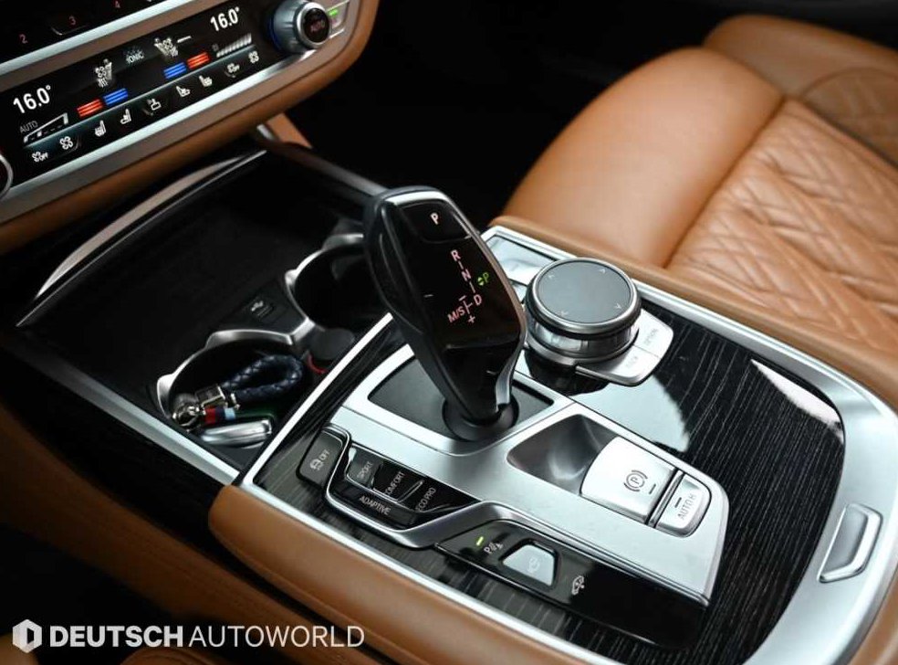 BMW 7시리즈 730d xDrive M 스포츠 사진 9