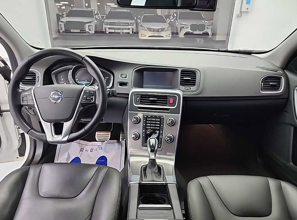 볼보 S60 D2 사진 7