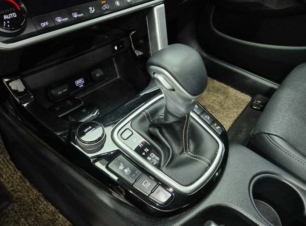 기아 셀토스 가솔린 1.6 터보 2WD 사진 8