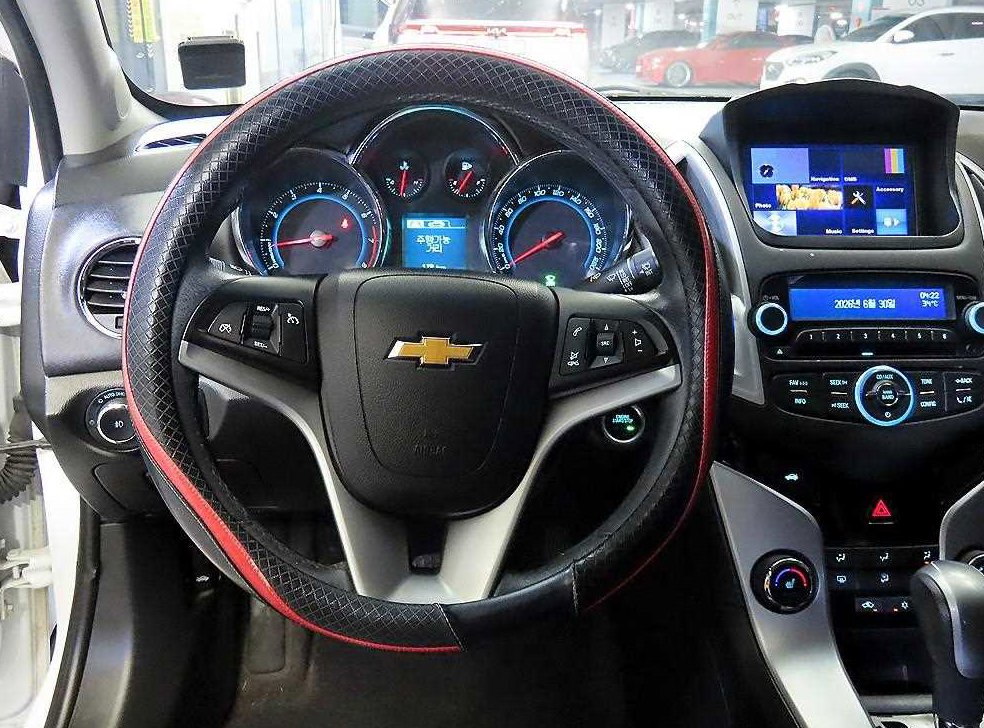 쉐보레 크루즈 1.8 LTZ 사진 8
