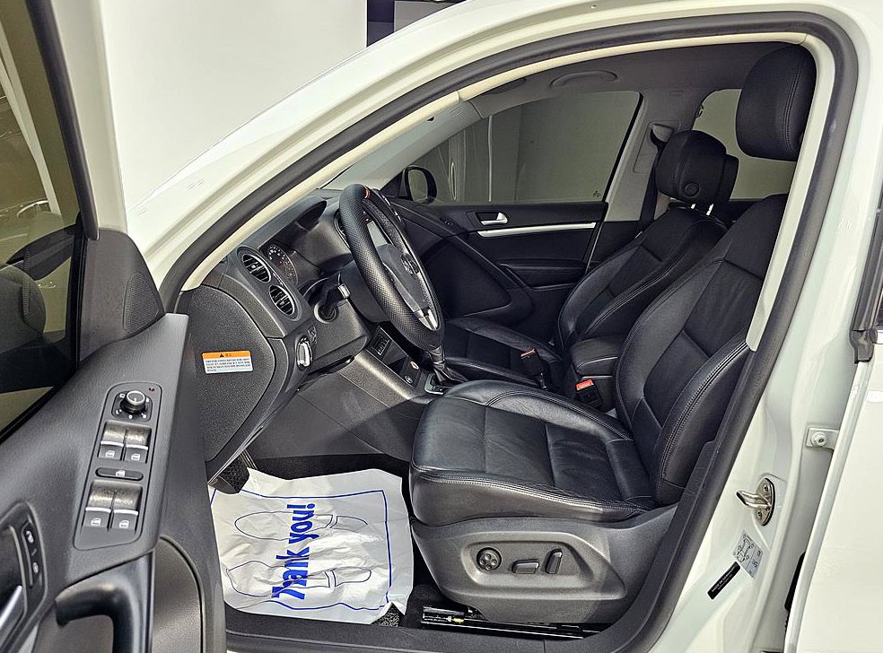 폭스바겐 티구안 2.0 TDI 컴포트 사진 8