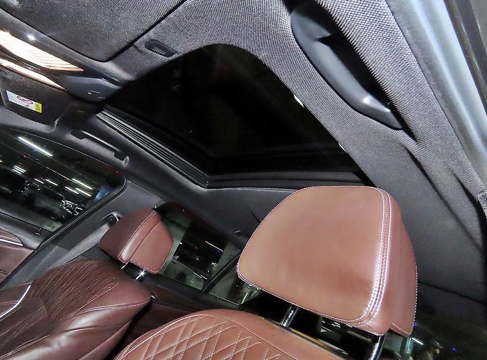 BMW 5시리즈 520i M 스포츠 사진 17