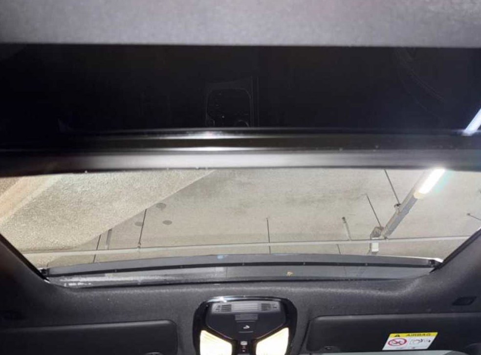 BMW 3시리즈 320i M 스포츠 사진 13