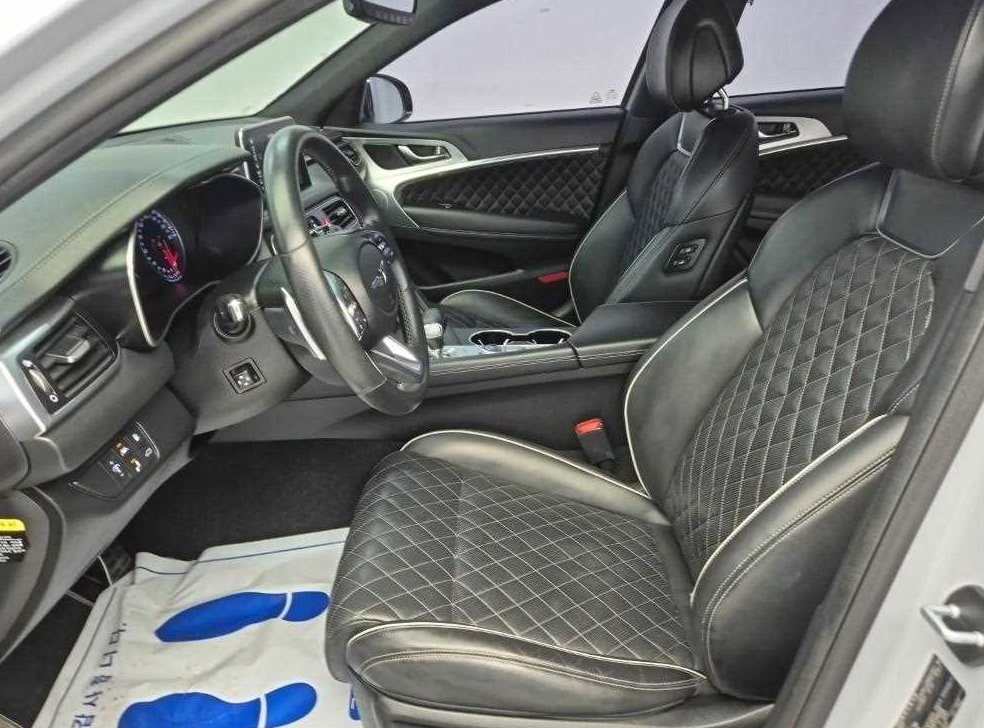 제네시스 G70 3.3T 스포츠 AWD 사진 11