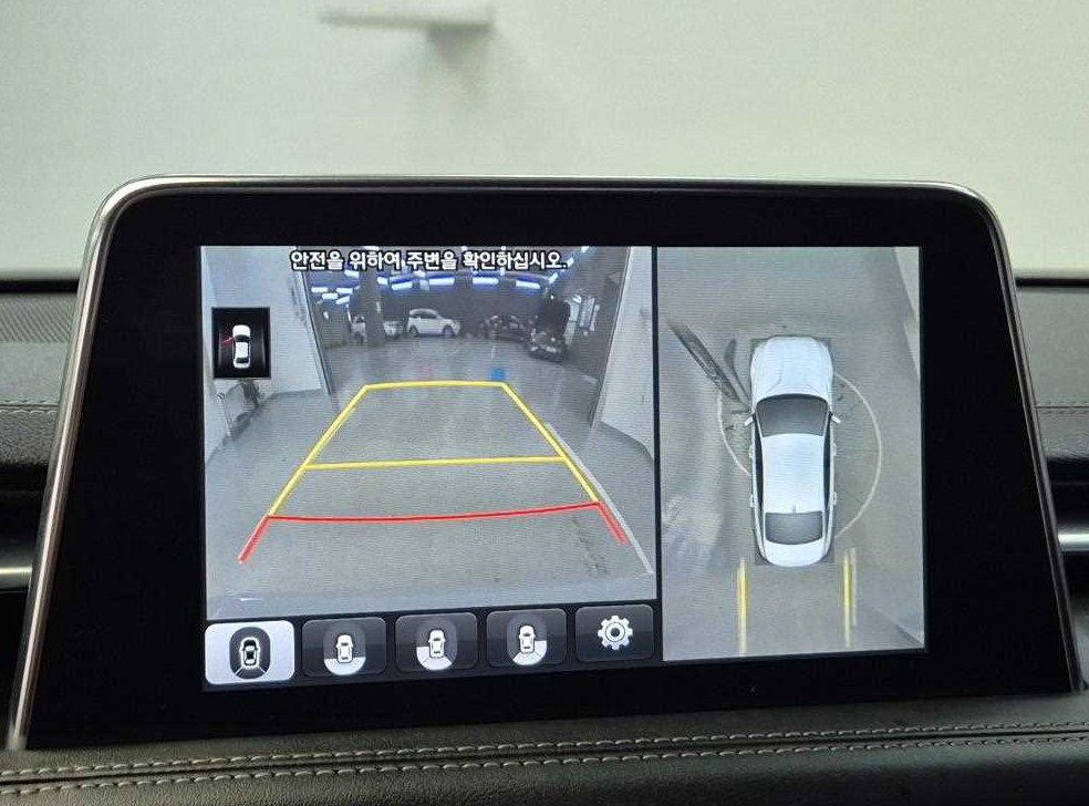 제네시스 G70 3.3T 스포츠 AWD 사진 14