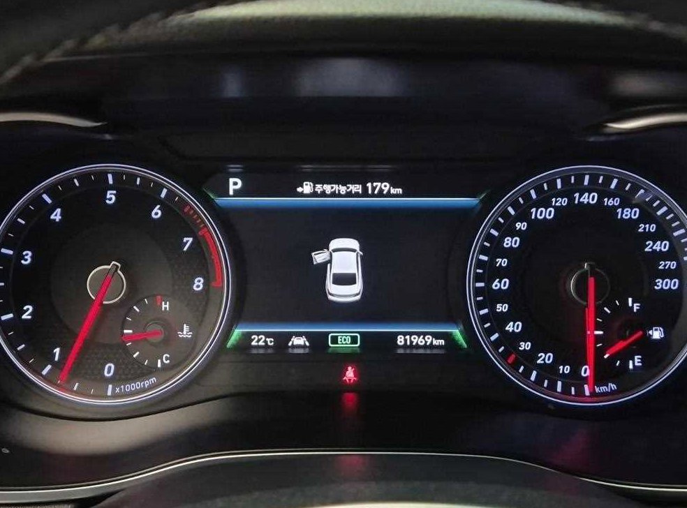 제네시스 G70 3.3T 스포츠 AWD 사진 6