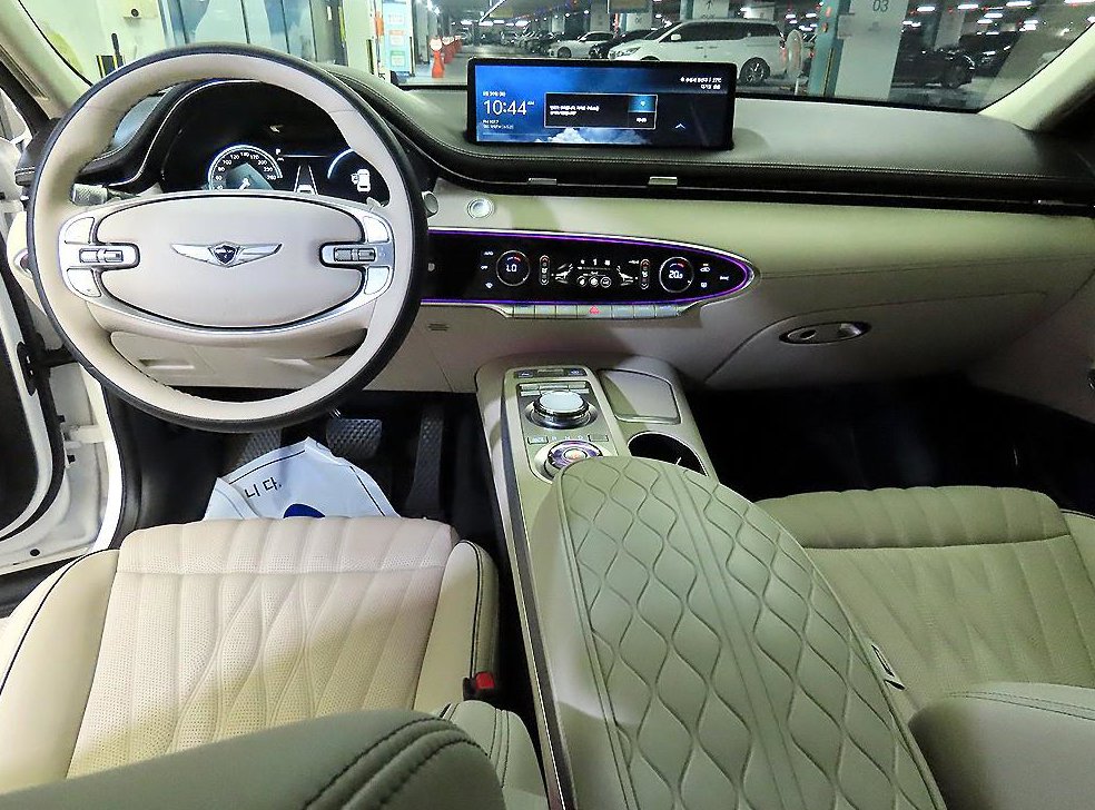 제네시스 GV70 2.5T 가솔린 AWD 사진 10