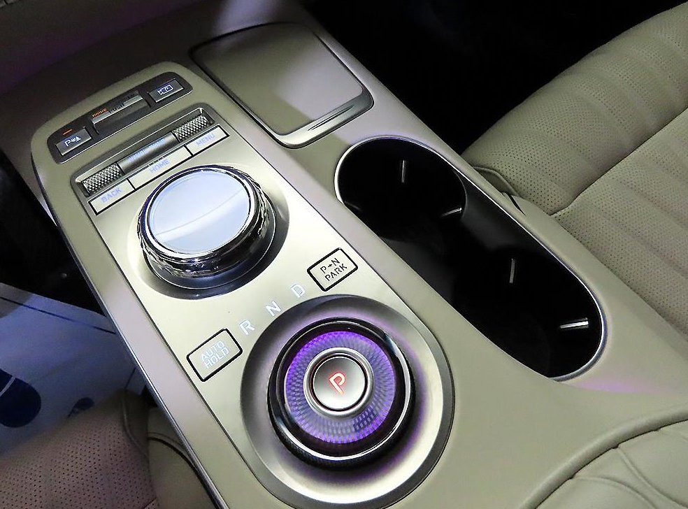 제네시스 GV70 2.5T 가솔린 AWD 사진 12