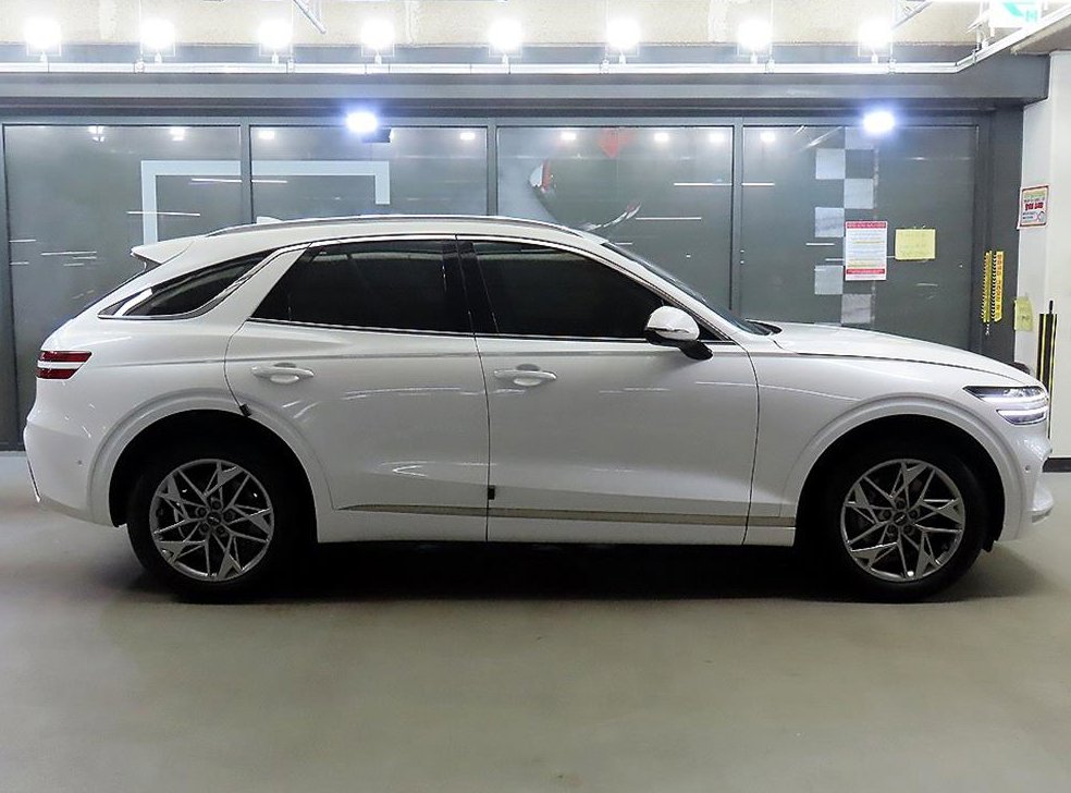 제네시스 GV70 2.5T 가솔린 AWD 사진 3
