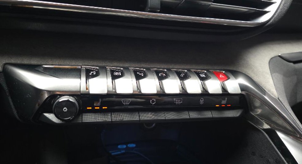 푸조 5008 1.5 BlueHDi GT 사진 13