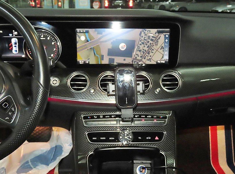 벤츠 E 클래스 E200 아방가르드 사진 11