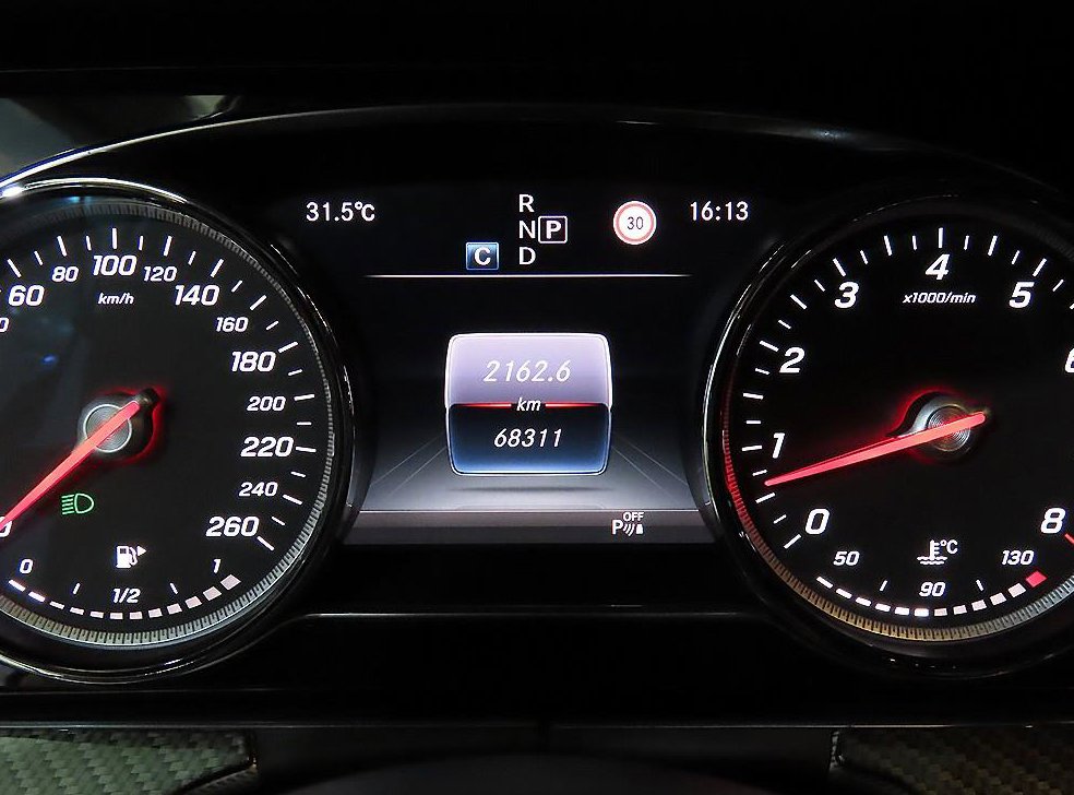 벤츠 E 클래스 E200 아방가르드 사진 9