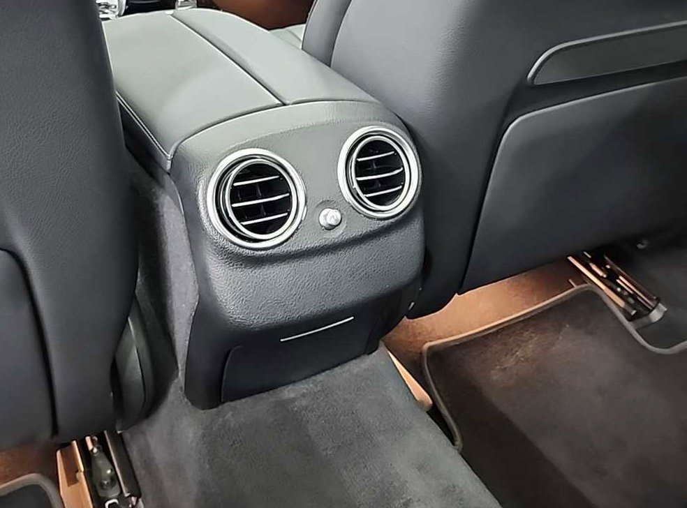 벤츠 E 클래스 E300 익스클루시브 사진 14