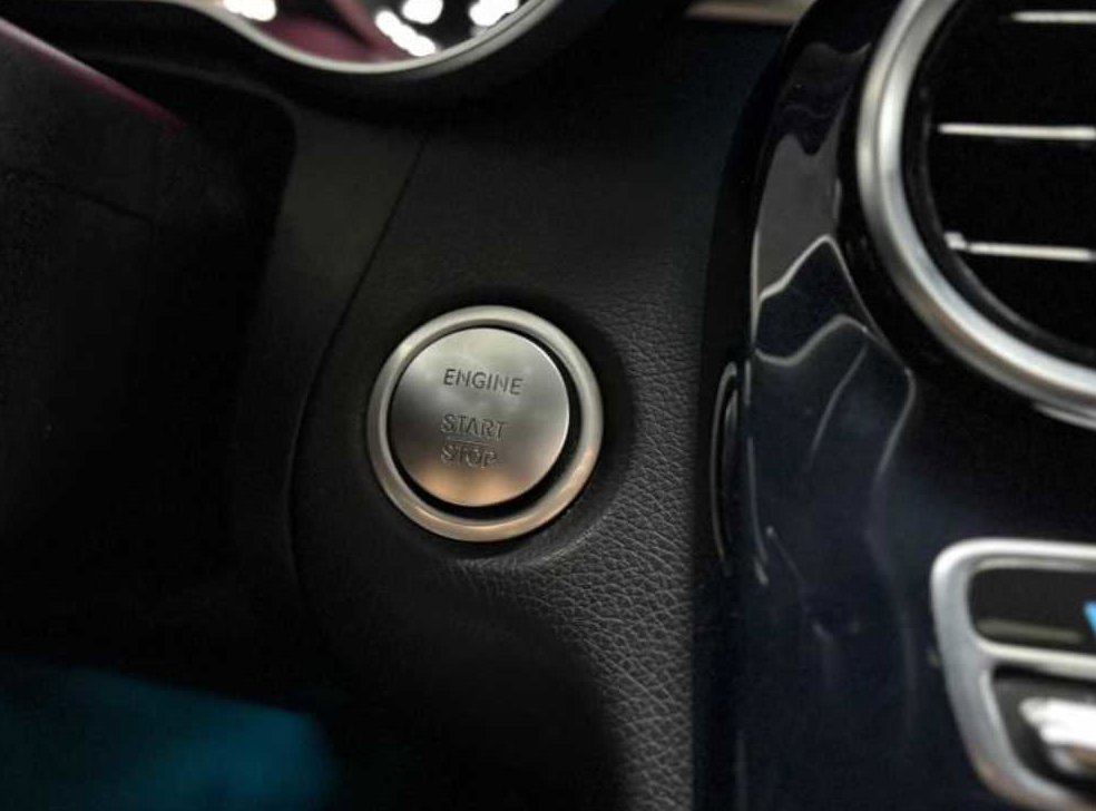 벤츠 C 클래스 C200 아방가르드 사진 11