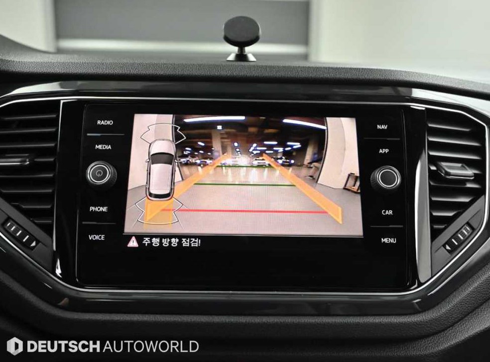 폭스바겐 티록 2.0 TDI 프레스티지 사진 15