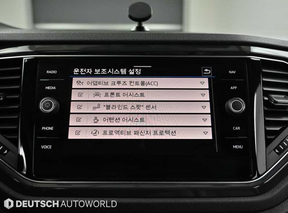 폭스바겐 티록 2.0 TDI 프레스티지 사진 17