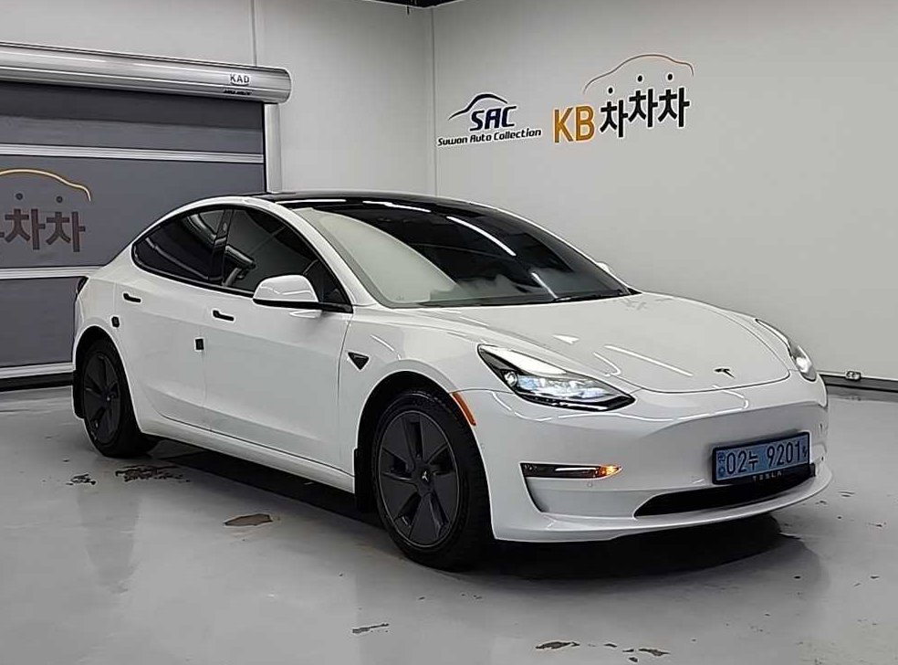테슬라 모델 3 롱 레인지 사진 4