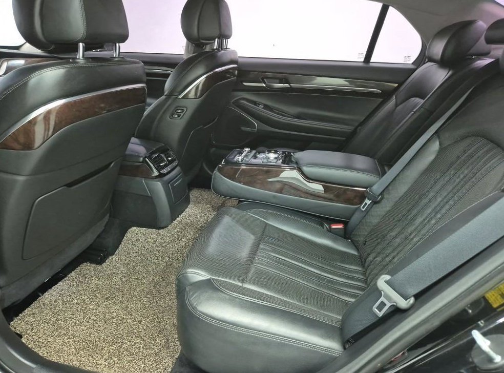 제네시스 EQ900 3.8 GDI AWD 사진 12