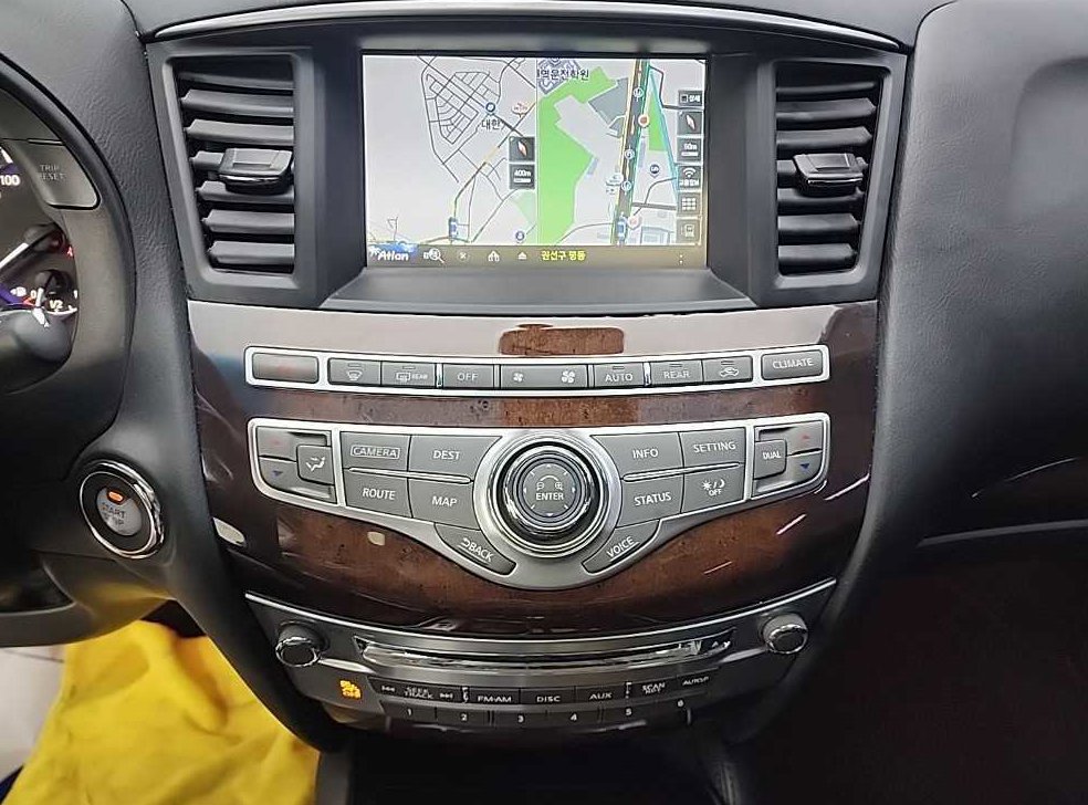 인피니티 QX 3.5 AWD 사진 10