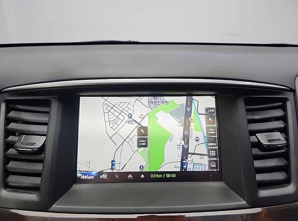인피니티 QX 3.5 AWD 사진 15